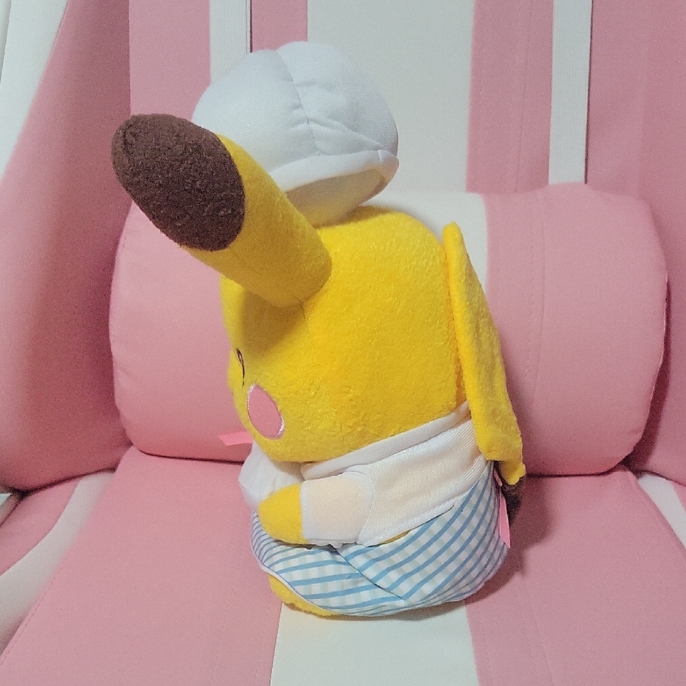 Pokemon Pikachu Plush with Yellow and White Outfit - Picture 5 of 9